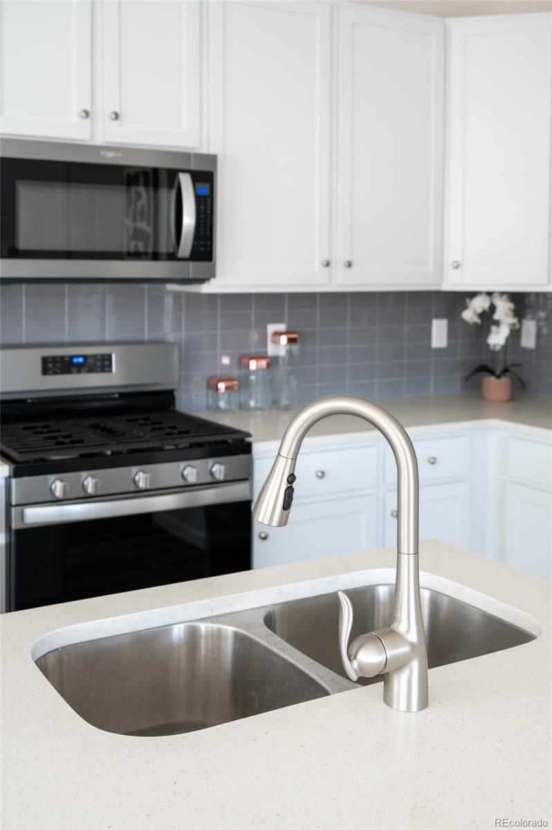 MLS Image #6 for 1828 s poplar court ,denver, Colorado