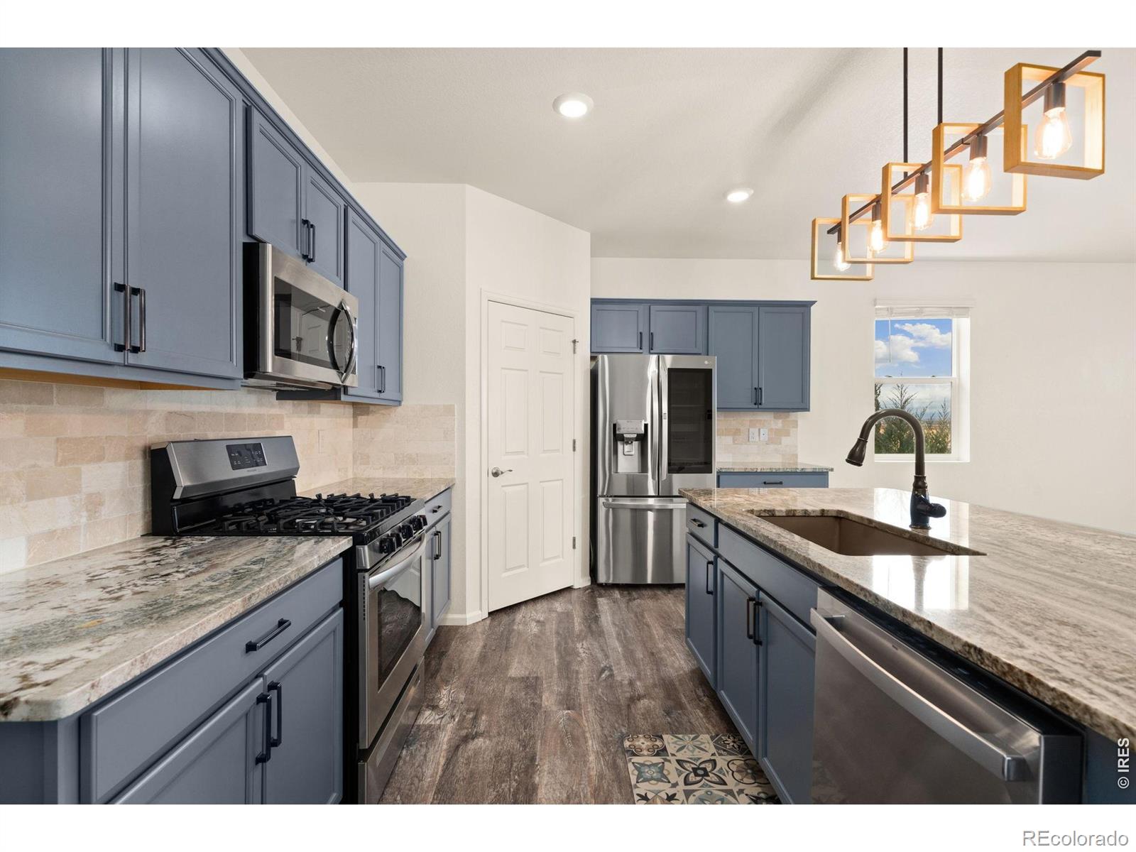 MLS Image #10 for 1413  westport avenue,berthoud, Colorado