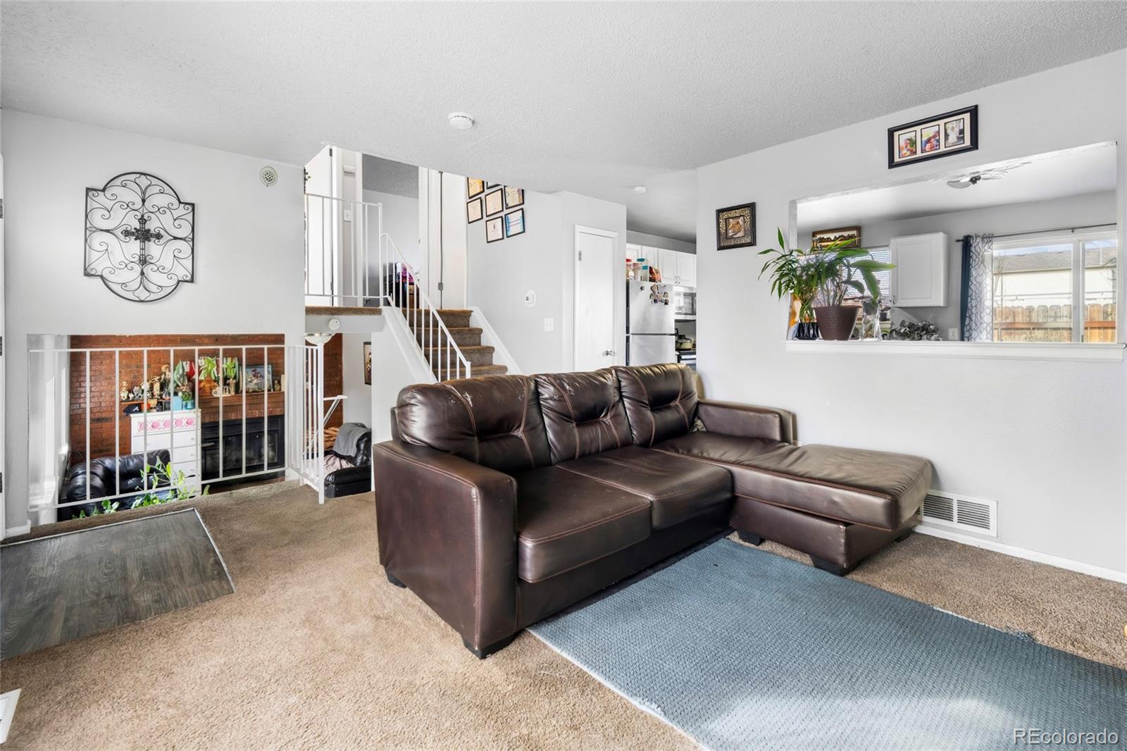 MLS Image #4 for 4609  fontana way,denver, Colorado