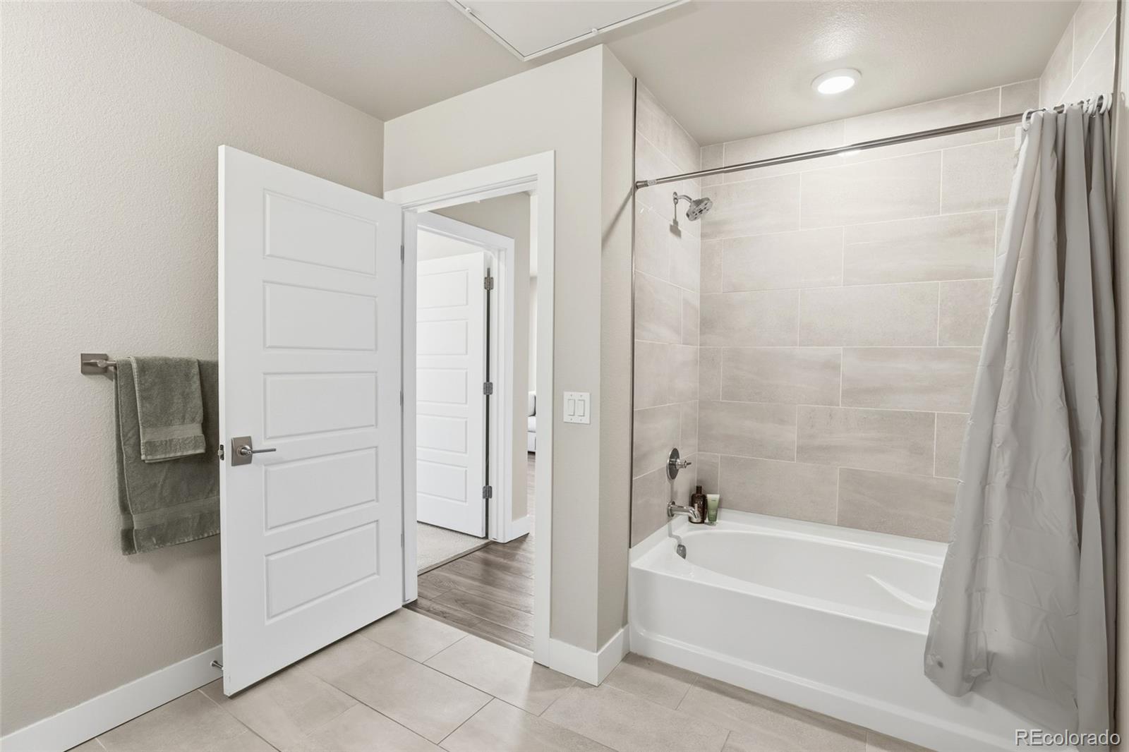 MLS Image #16 for 20  wilcox street 410,castle rock, Colorado