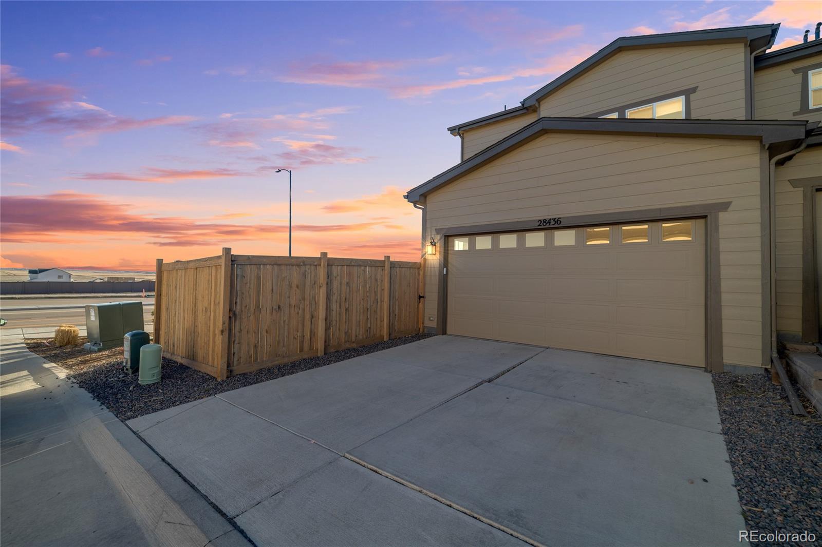 MLS Image #2 for 28436 e 6th place,watkins, Colorado
