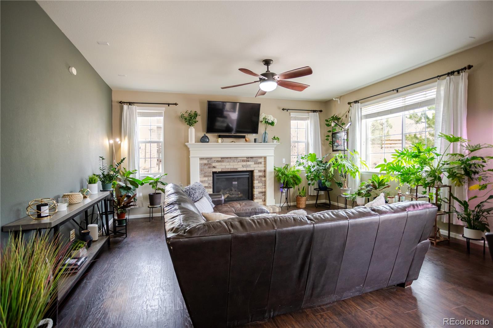 MLS Image #3 for 23429 e briarwood place,aurora, Colorado