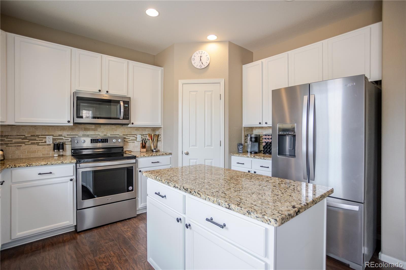 MLS Image #9 for 23429 e briarwood place,aurora, Colorado