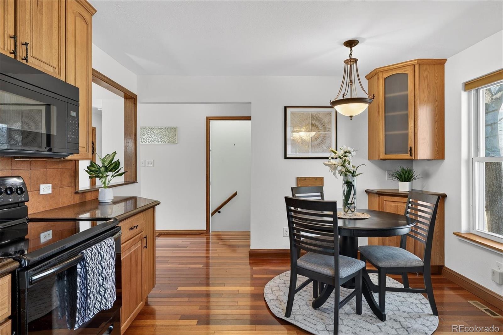 MLS Image #10 for 7134 e 6th avenue parkway,denver, Colorado