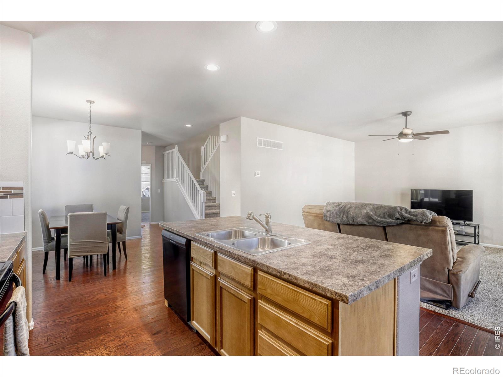 MLS Image #6 for 368  littlebrook court,windsor, Colorado