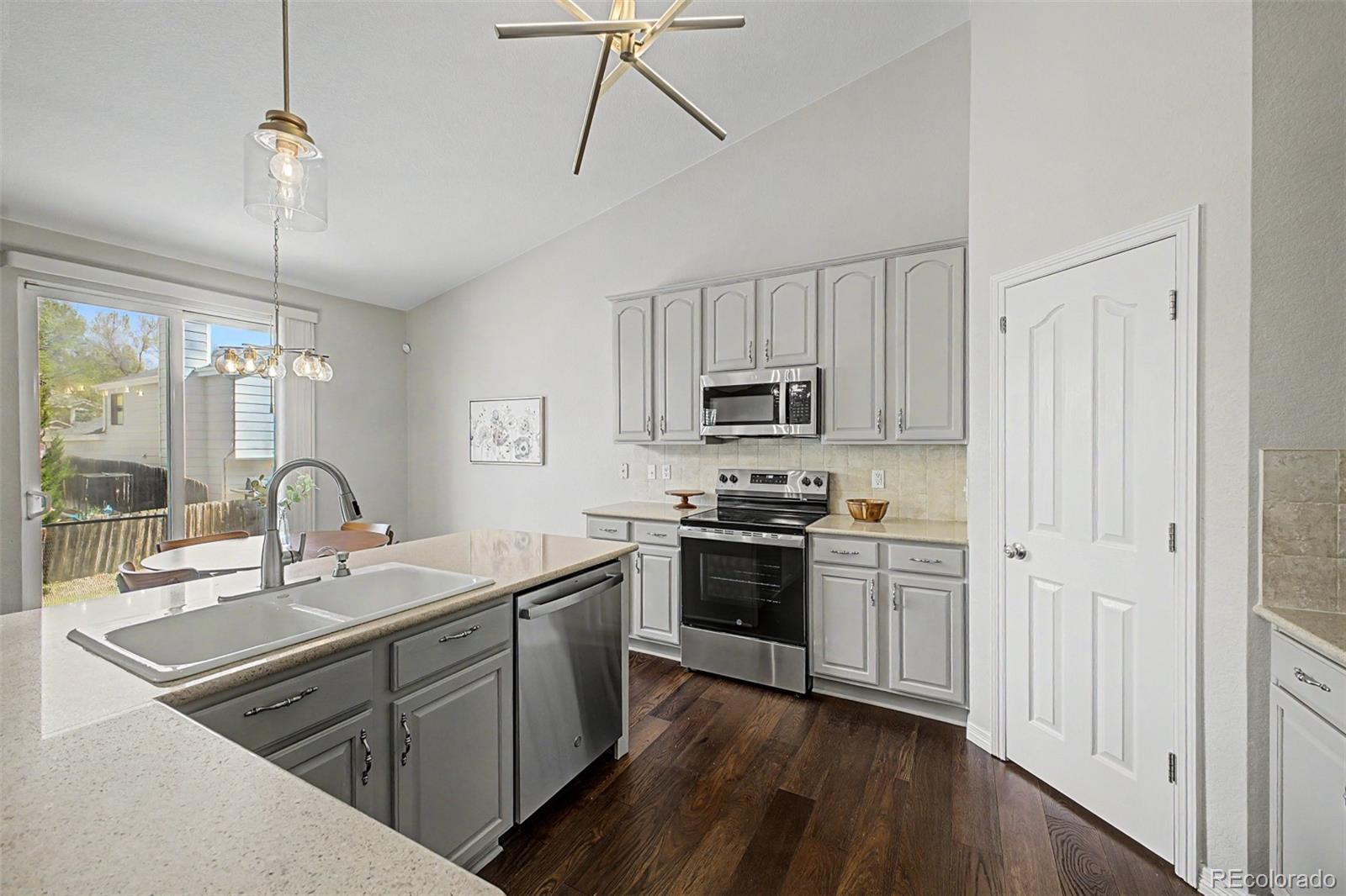 MLS Image #10 for 11581  benton way,westminster, Colorado