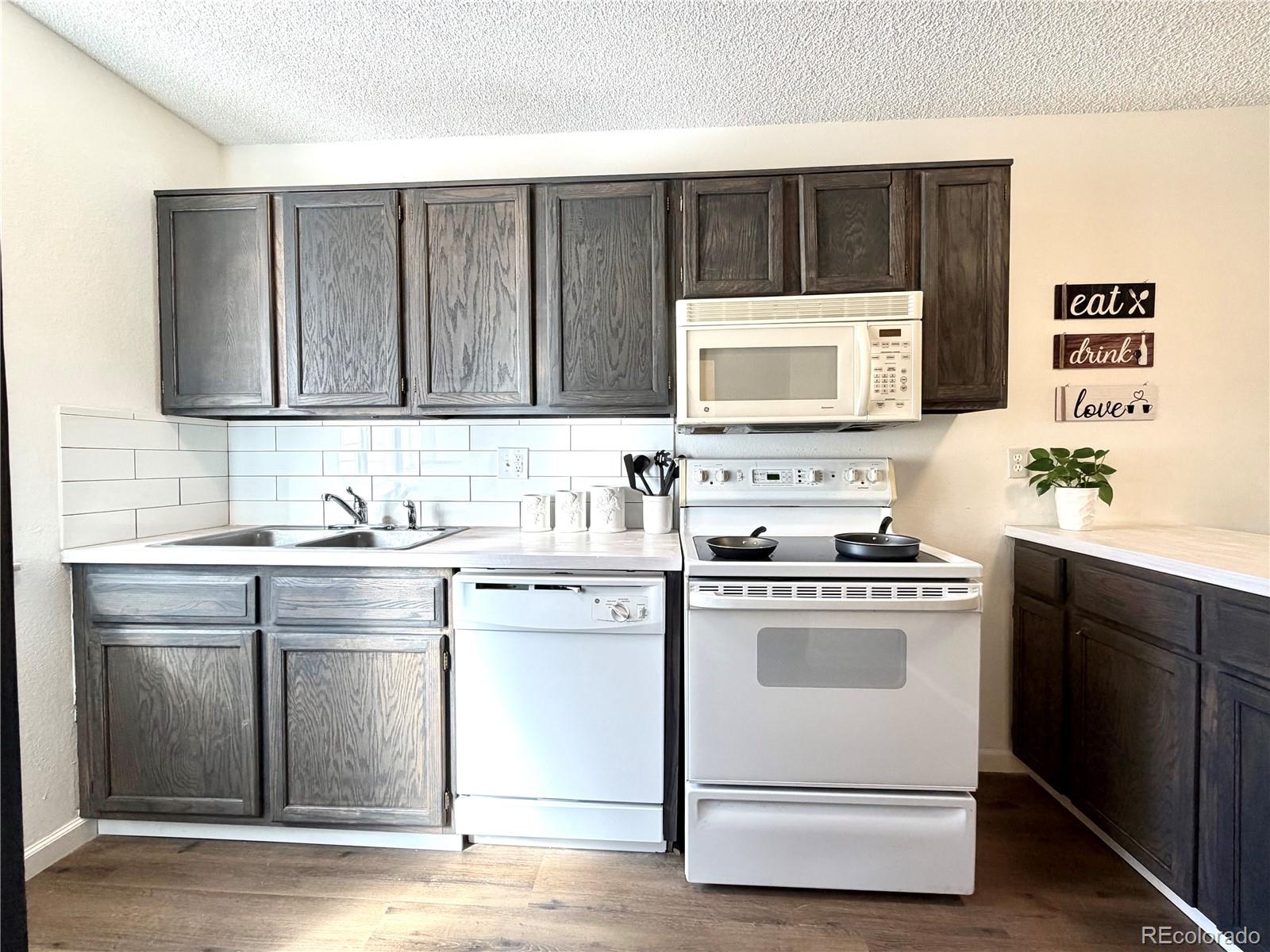 MLS Image #10 for 7474 e arkansas avenue 21-04,denver, Colorado