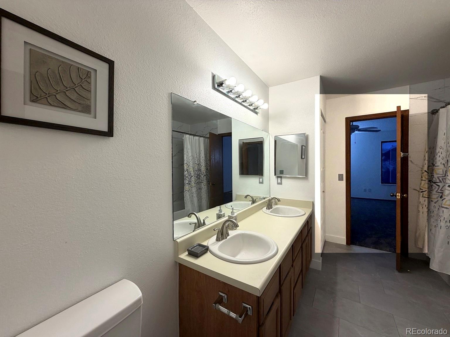 MLS Image #13 for 7474 e arkansas avenue 21-04,denver, Colorado