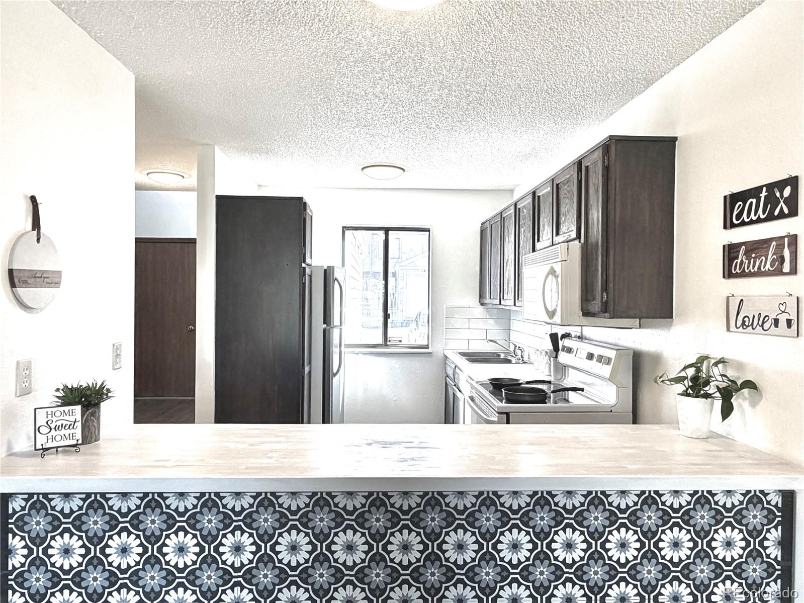 MLS Image #6 for 7474 e arkansas avenue 21-04,denver, Colorado