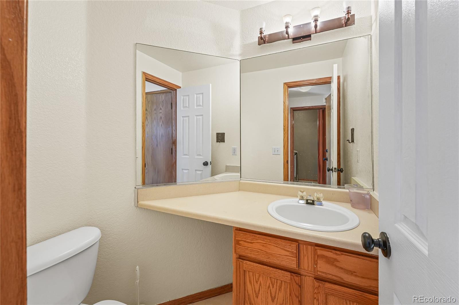 MLS Image #13 for 22893 e progress avenue,aurora, Colorado