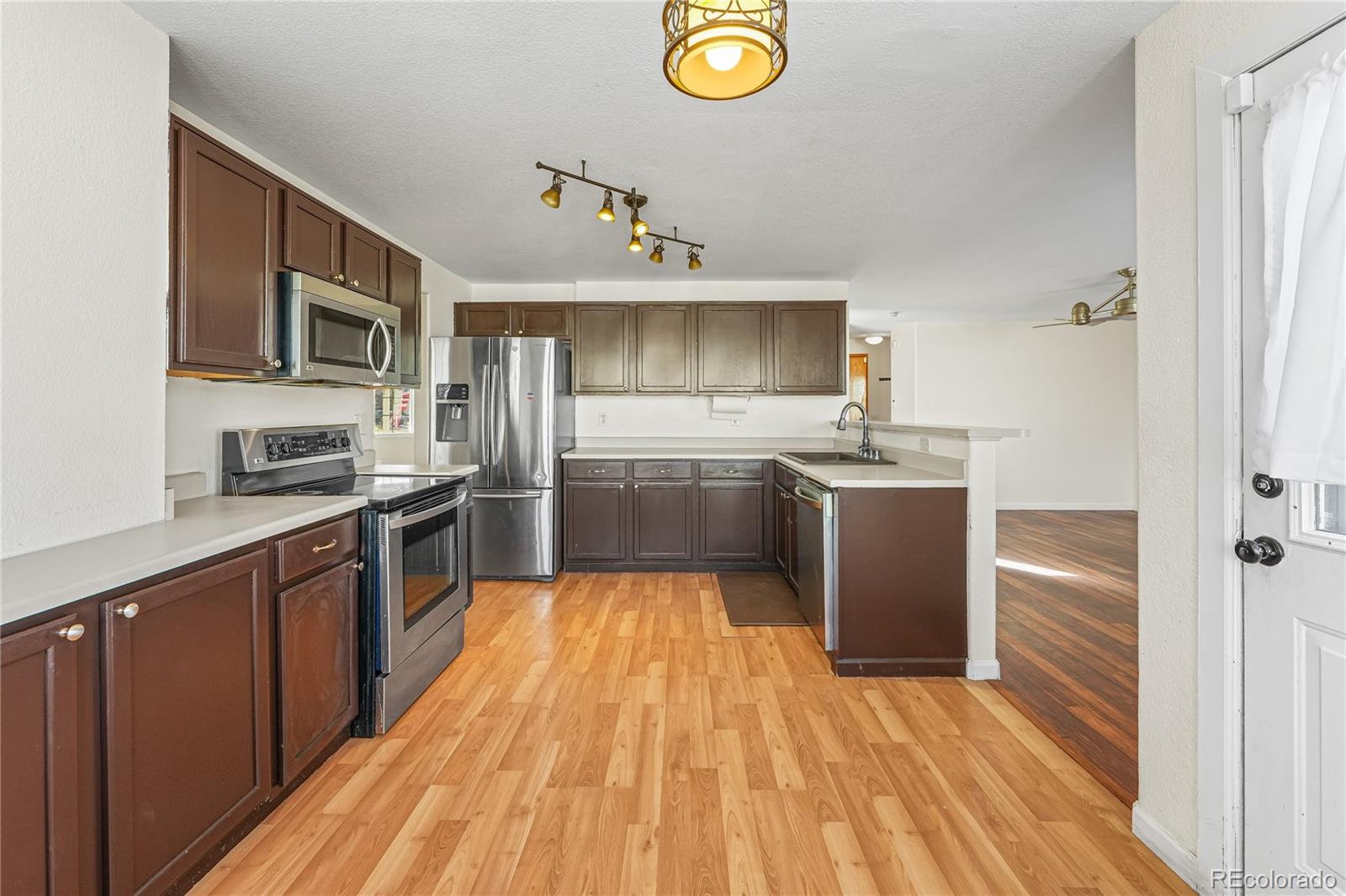 MLS Image #8 for 22893 e progress avenue,aurora, Colorado