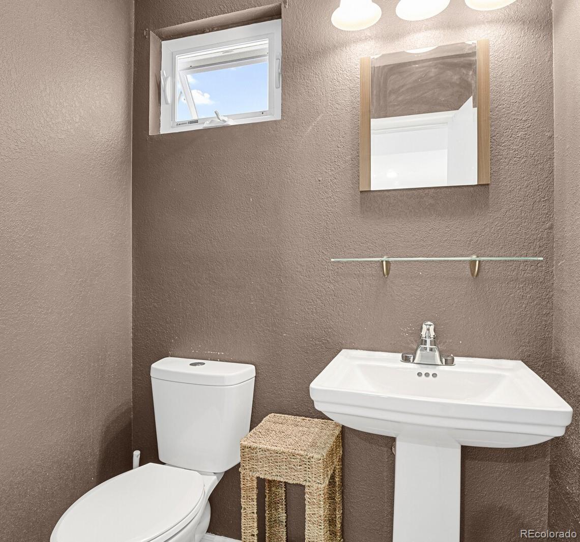 MLS Image #18 for 363  toledo street,aurora, Colorado