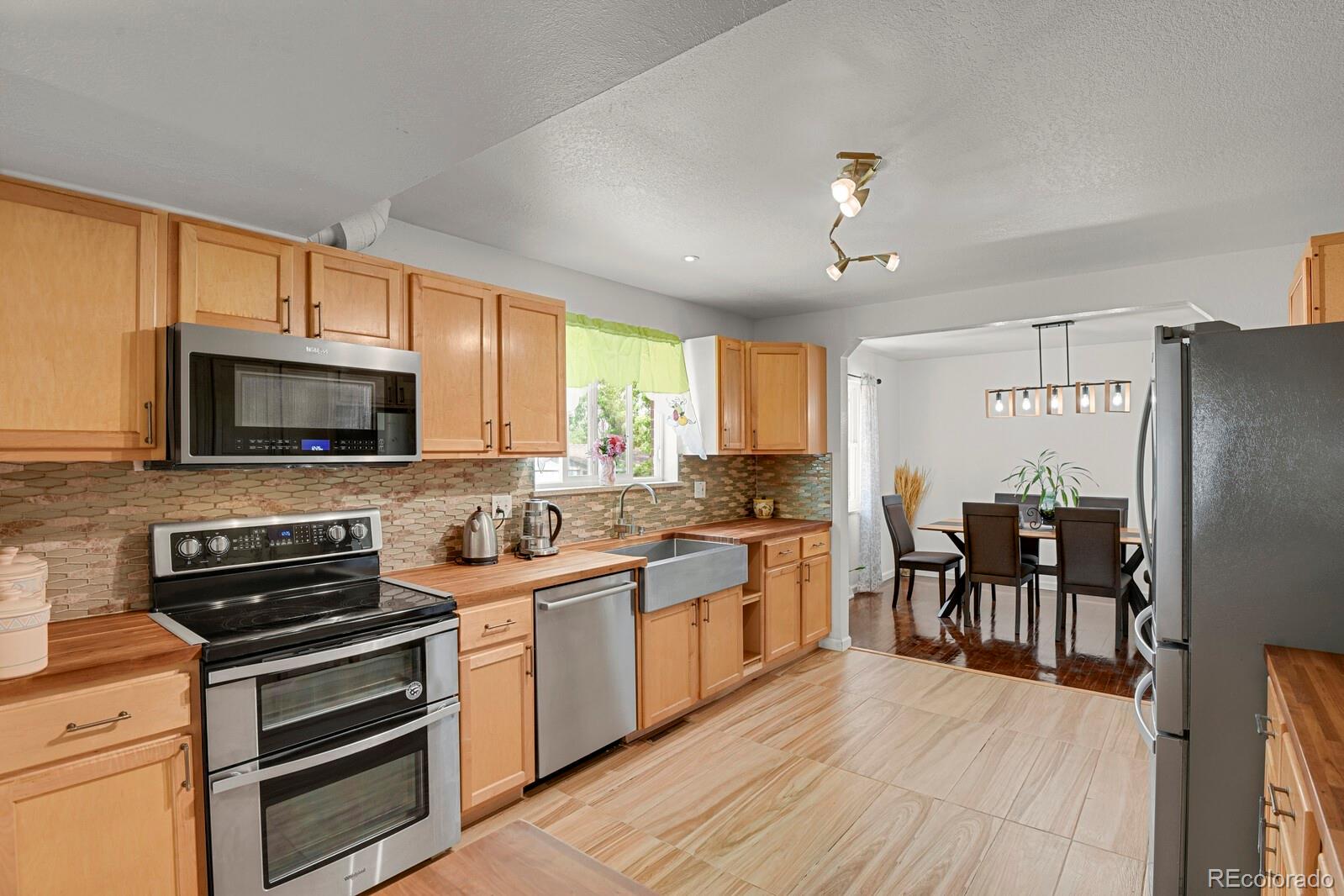 MLS Image #8 for 363  toledo street,aurora, Colorado
