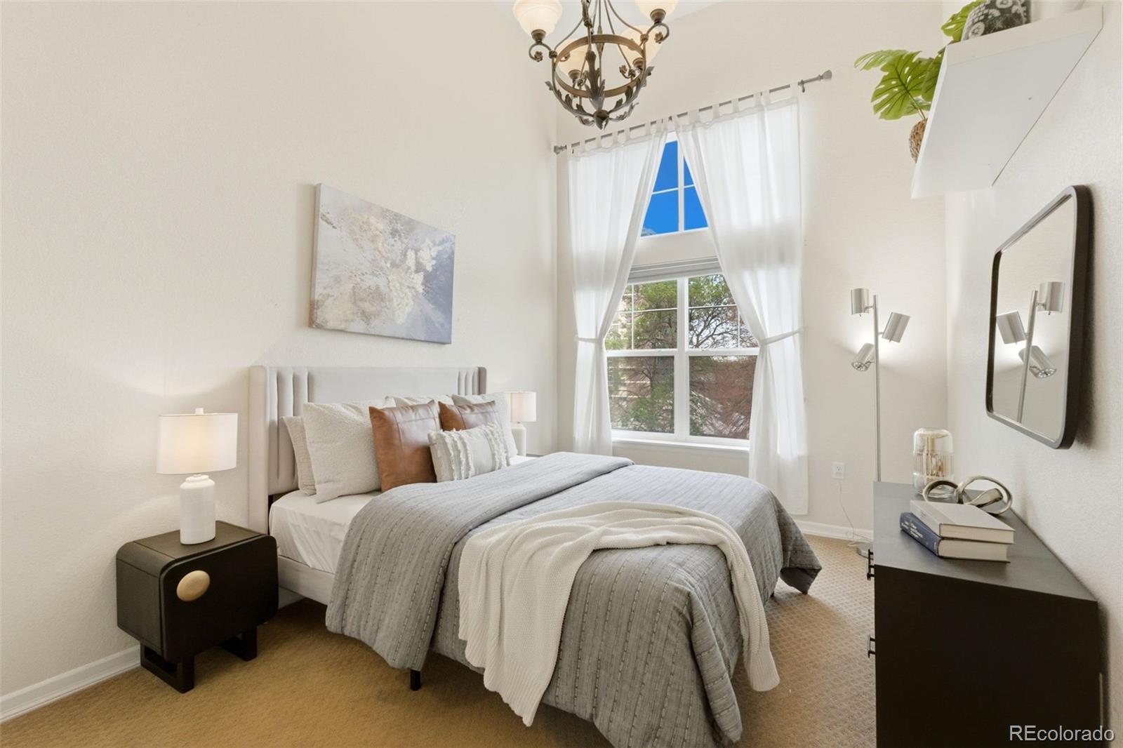 MLS Image #18 for 1623  saint paul street,denver, Colorado