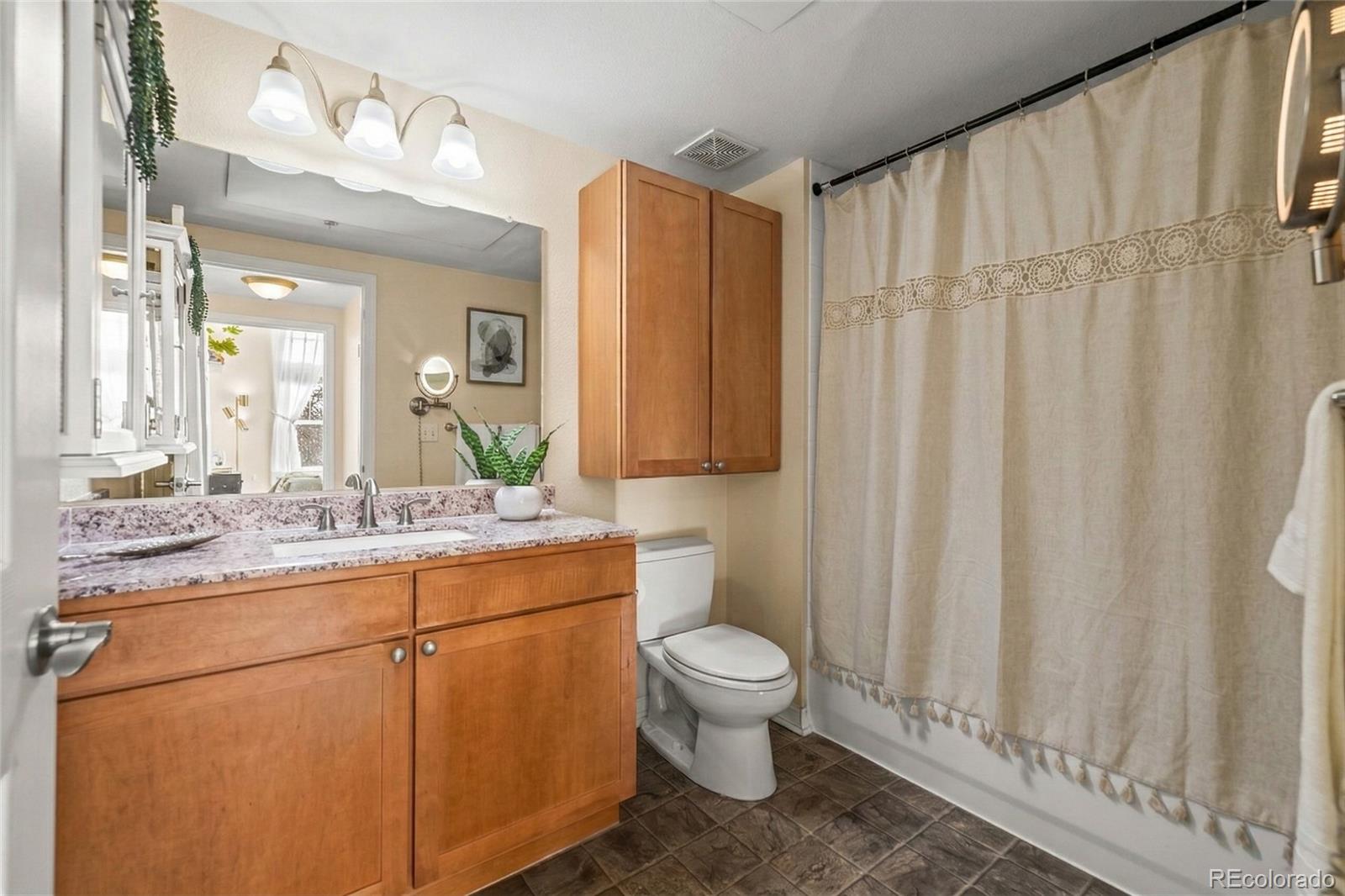 MLS Image #23 for 1623  saint paul street,denver, Colorado