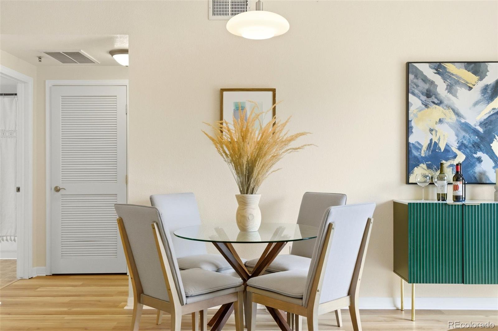 MLS Image #6 for 1623  saint paul street,denver, Colorado