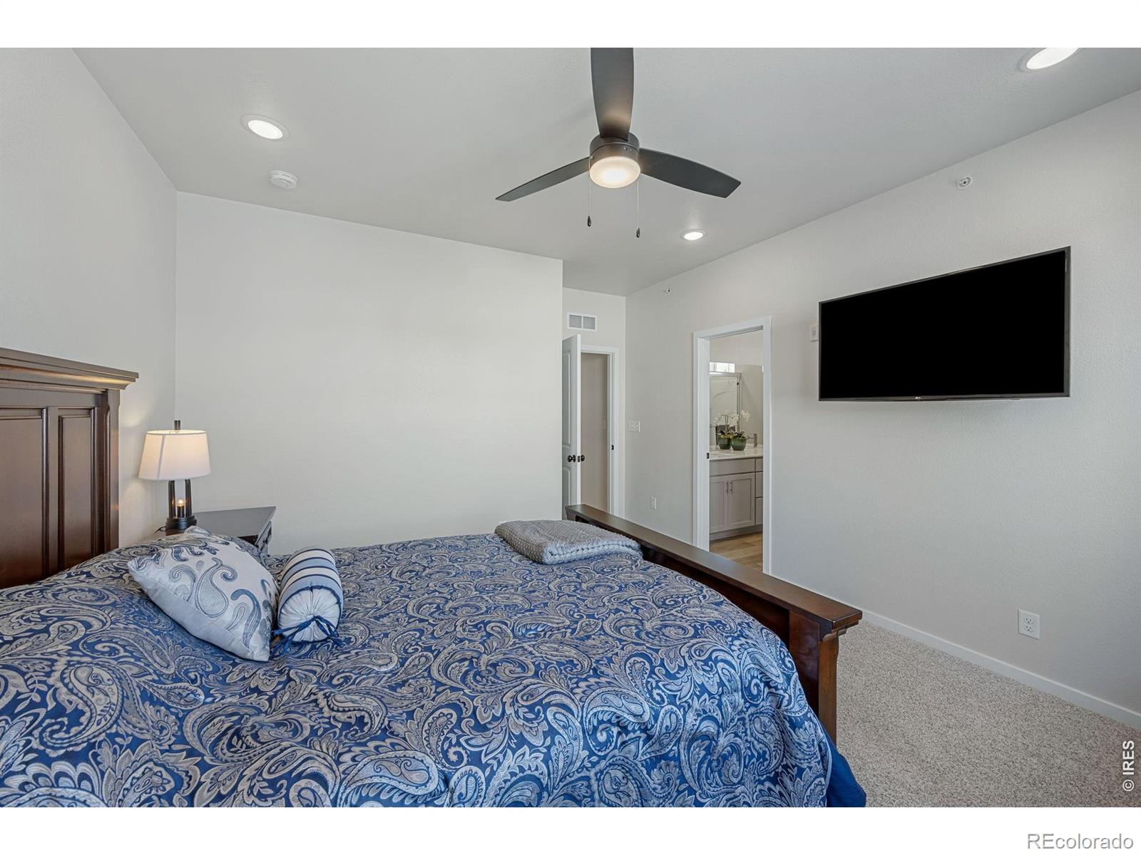 MLS Image #20 for 2110  setting sun drive,windsor, Colorado