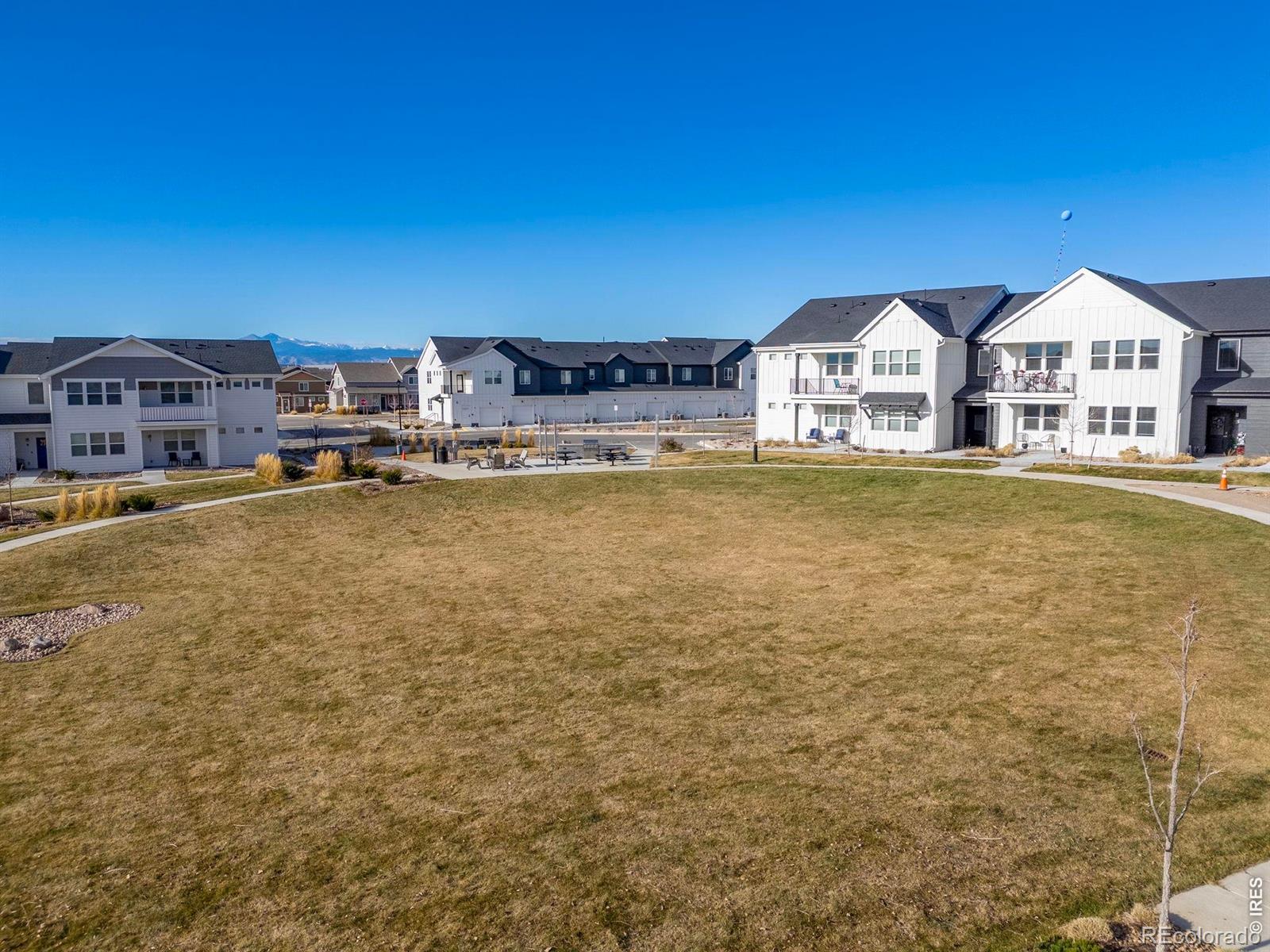 MLS Image #3 for 2110  setting sun drive,windsor, Colorado