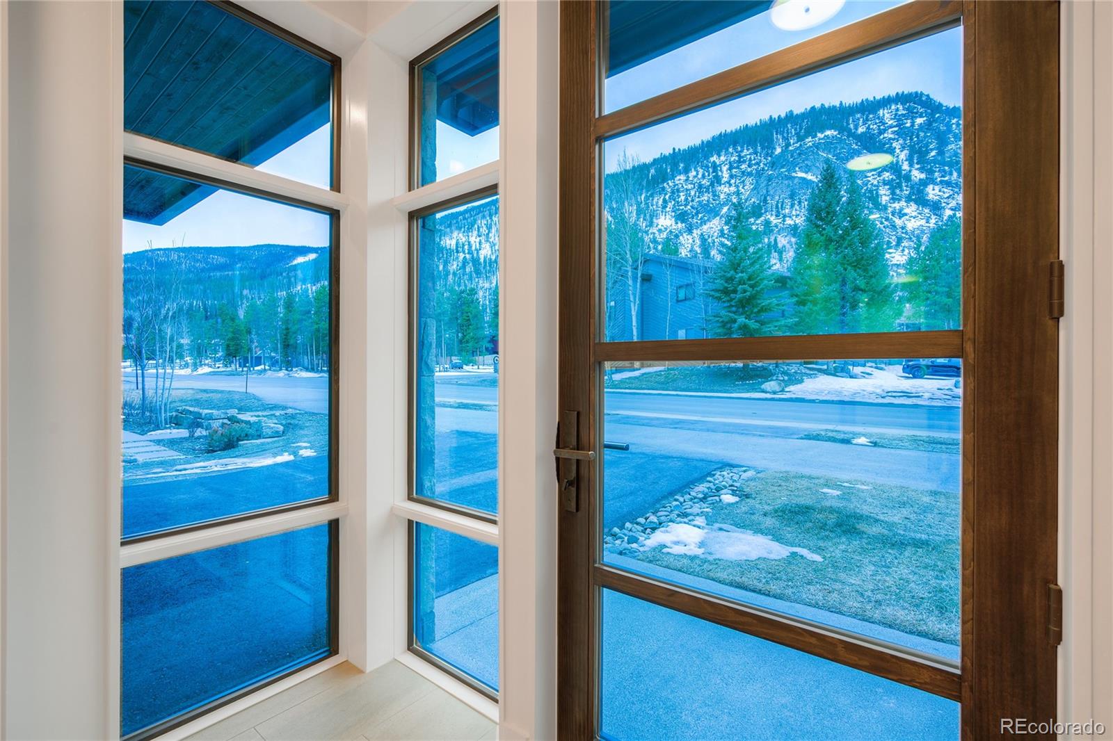 MLS Image #5 for 318 s 2nd avenue,frisco, Colorado