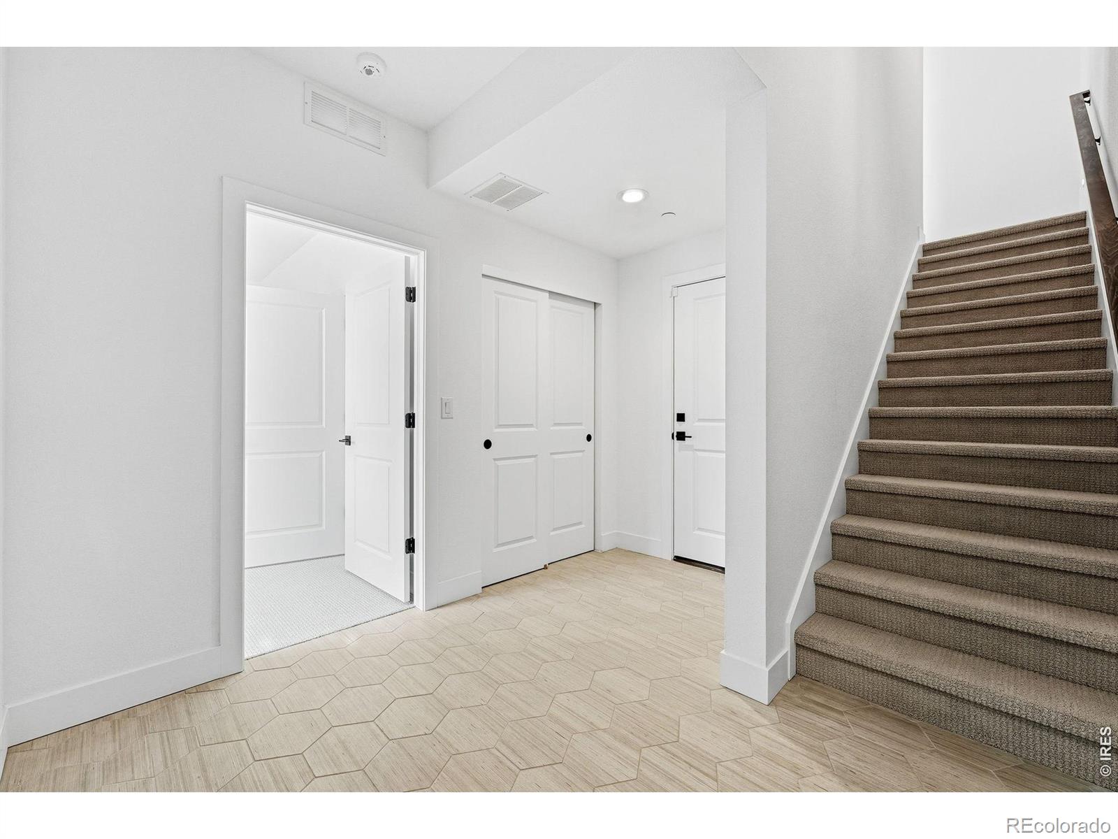 MLS Image #5 for 2361  junegrass lane,superior, Colorado