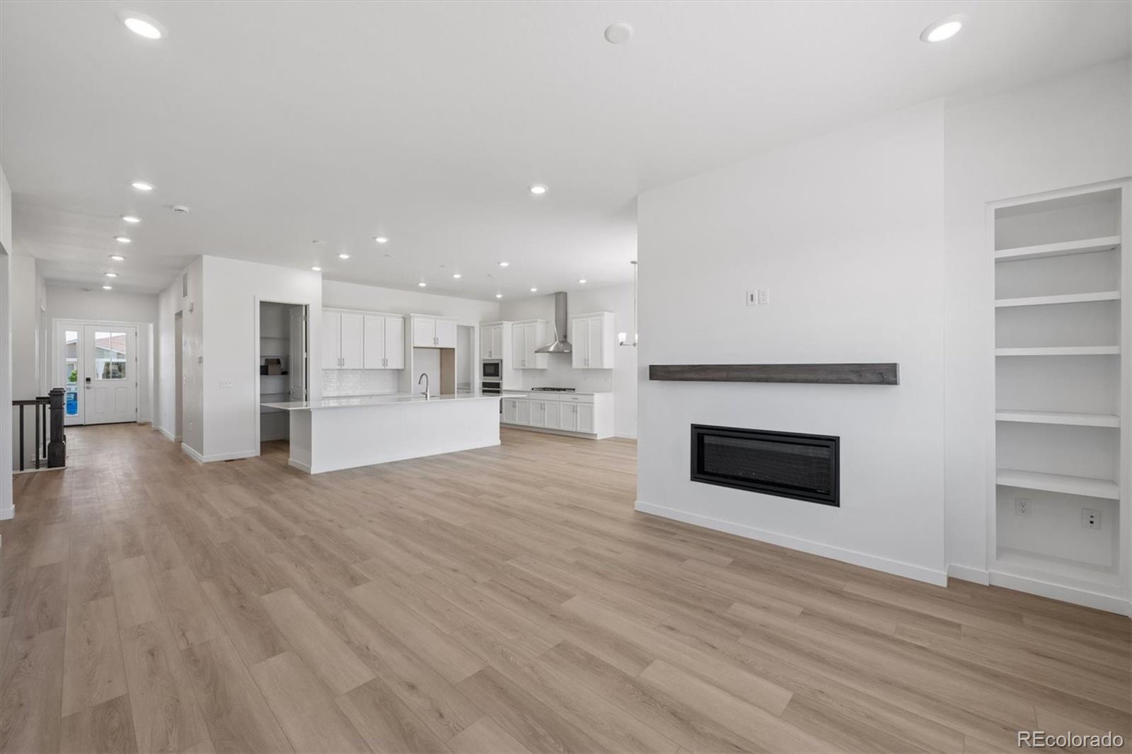 MLS Image #9 for 5509  green thumb avenue,firestone, Colorado