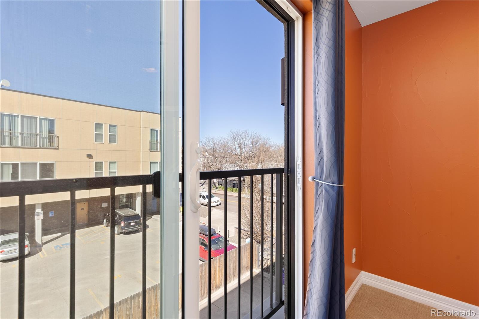 MLS Image #19 for 1651 n franklin street,denver, Colorado