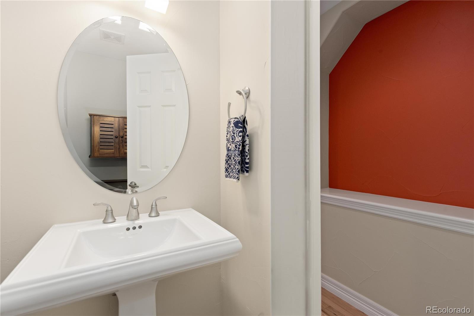 MLS Image #21 for 1651 n franklin street,denver, Colorado