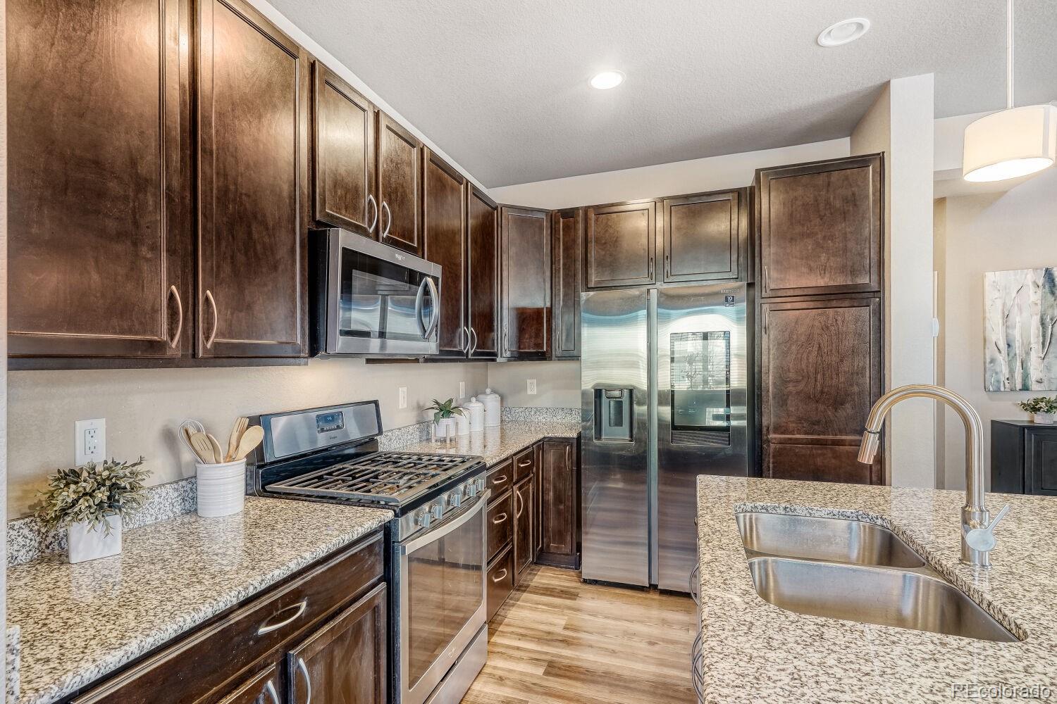 MLS Image #11 for 6647 n pecos street,denver, Colorado