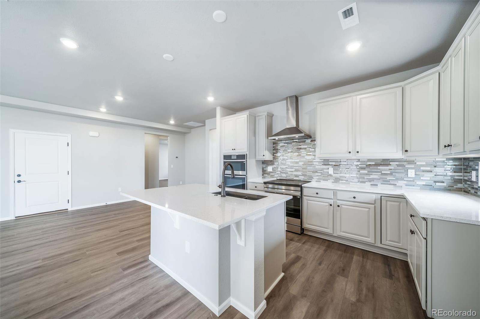 MLS Image #4 for 5174 n quatar street,aurora, Colorado