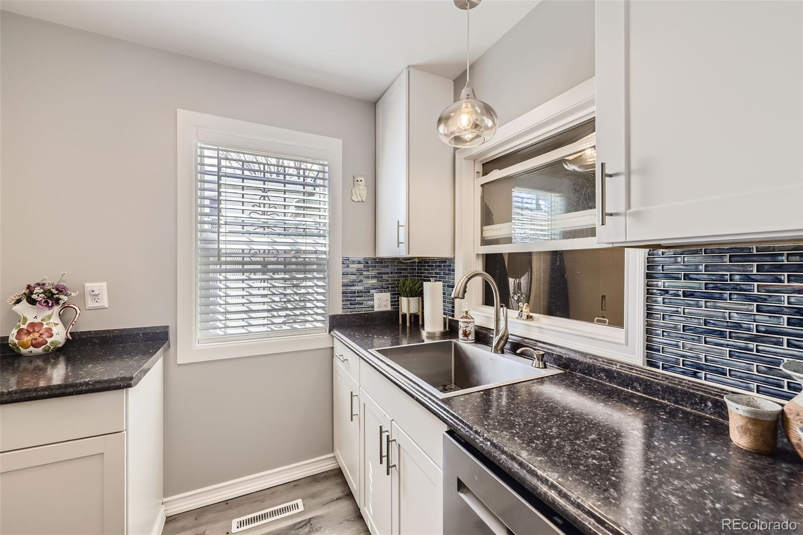 MLS Image #14 for 4780  milwaukee street,denver, Colorado