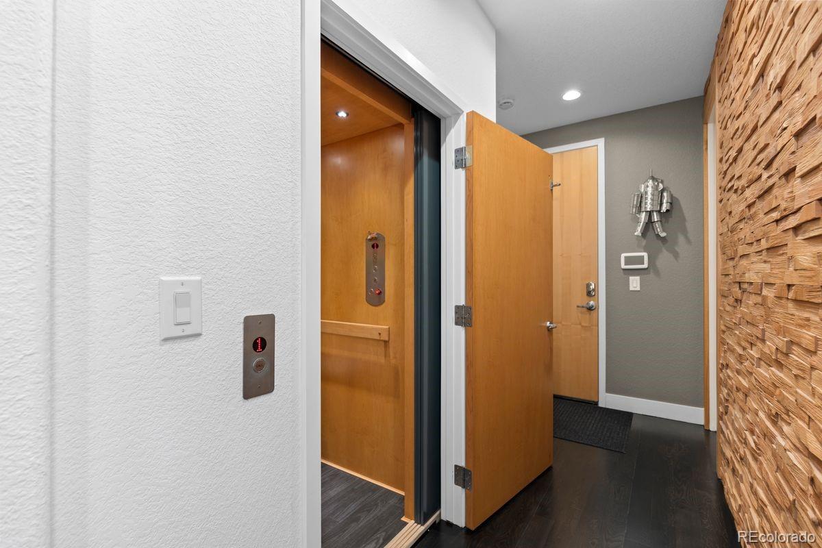 MLS Image #12 for 55 s dexter street,denver, Colorado