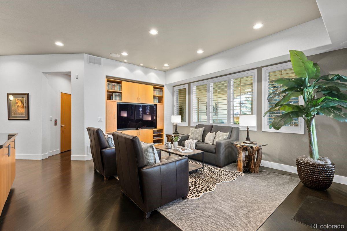 MLS Image #15 for 55 s dexter street,denver, Colorado