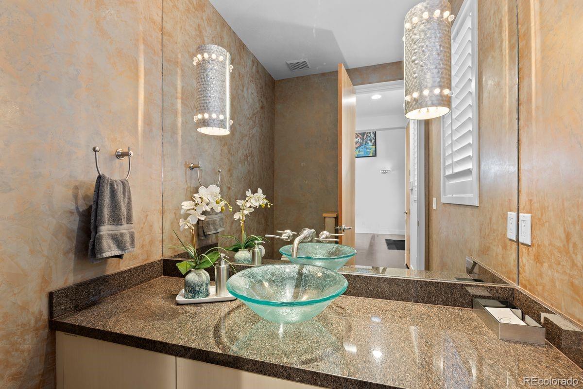 MLS Image #5 for 55 s dexter street,denver, Colorado