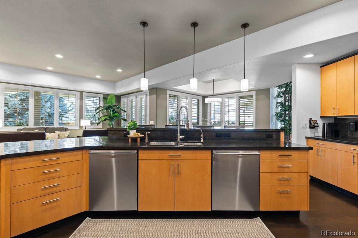 MLS Image #9 for 55 s dexter street,denver, Colorado
