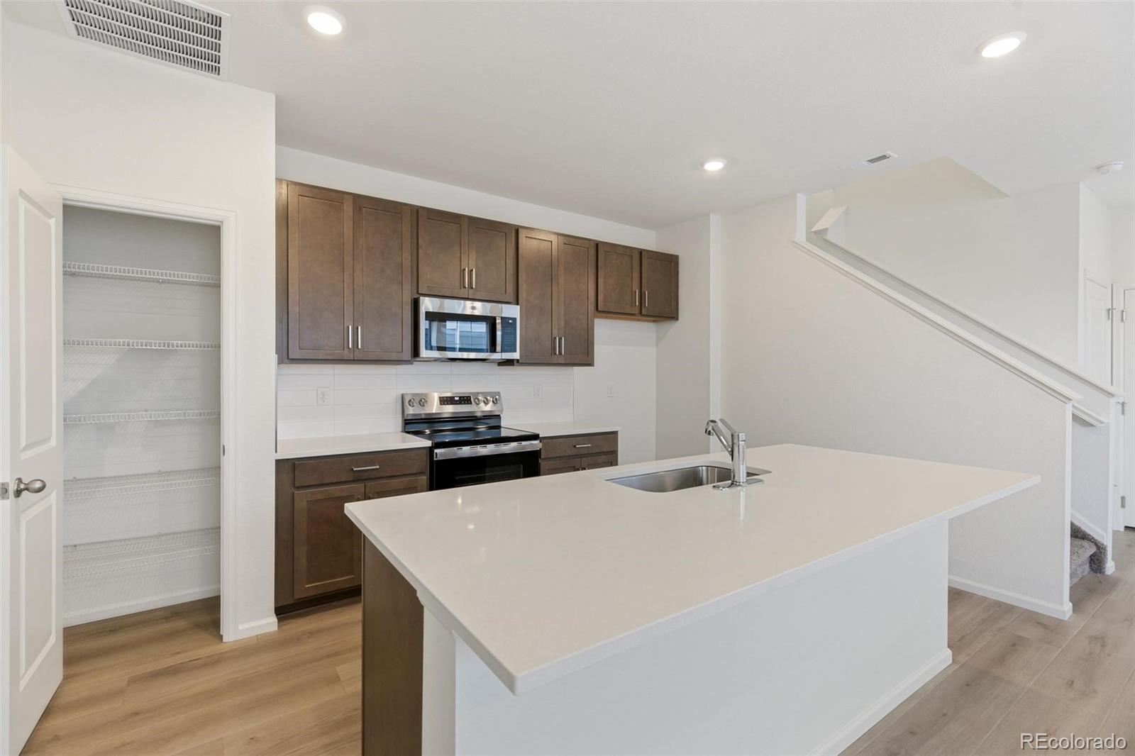 MLS Image #9 for 1733  bloom street,brighton, Colorado