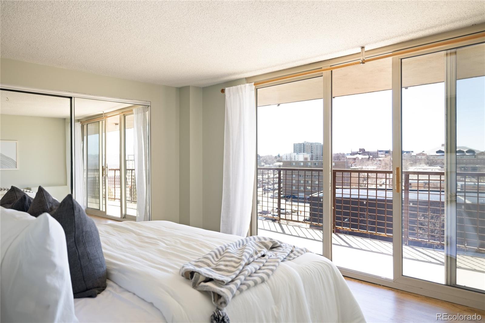 MLS Image #11 for 2225  buchtel boulevard,denver, Colorado