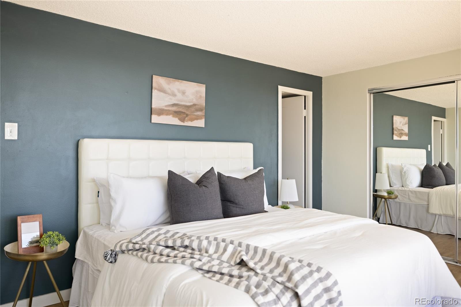 MLS Image #15 for 2225  buchtel boulevard,denver, Colorado