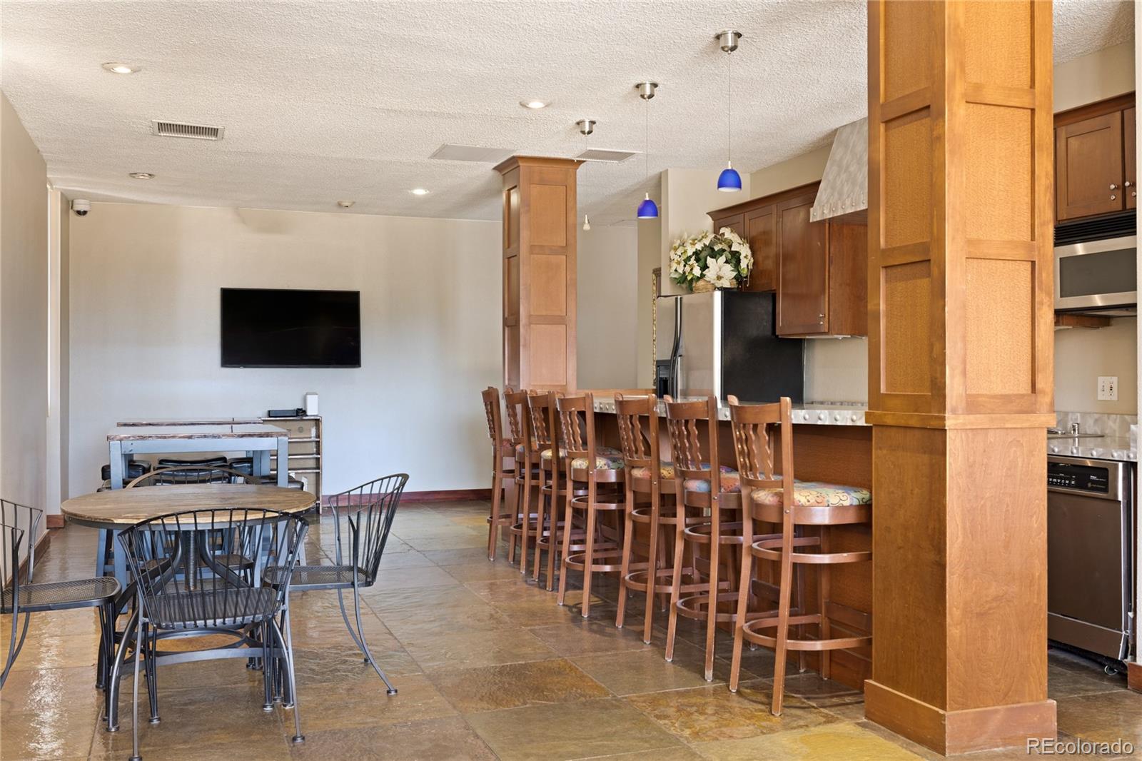 MLS Image #21 for 2225  buchtel boulevard,denver, Colorado