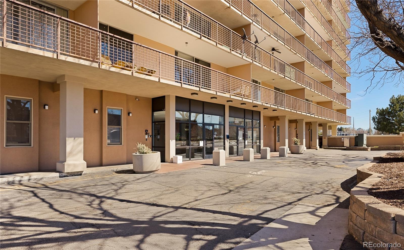 MLS Image #23 for 2225  buchtel boulevard,denver, Colorado