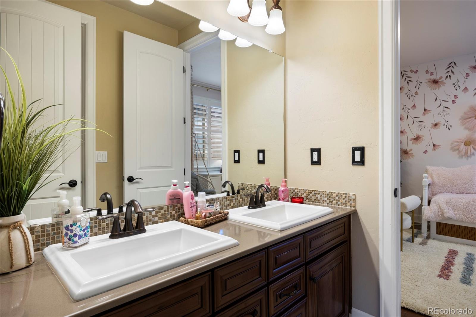 MLS Image #28 for 10601  montecito drive,lone tree, Colorado