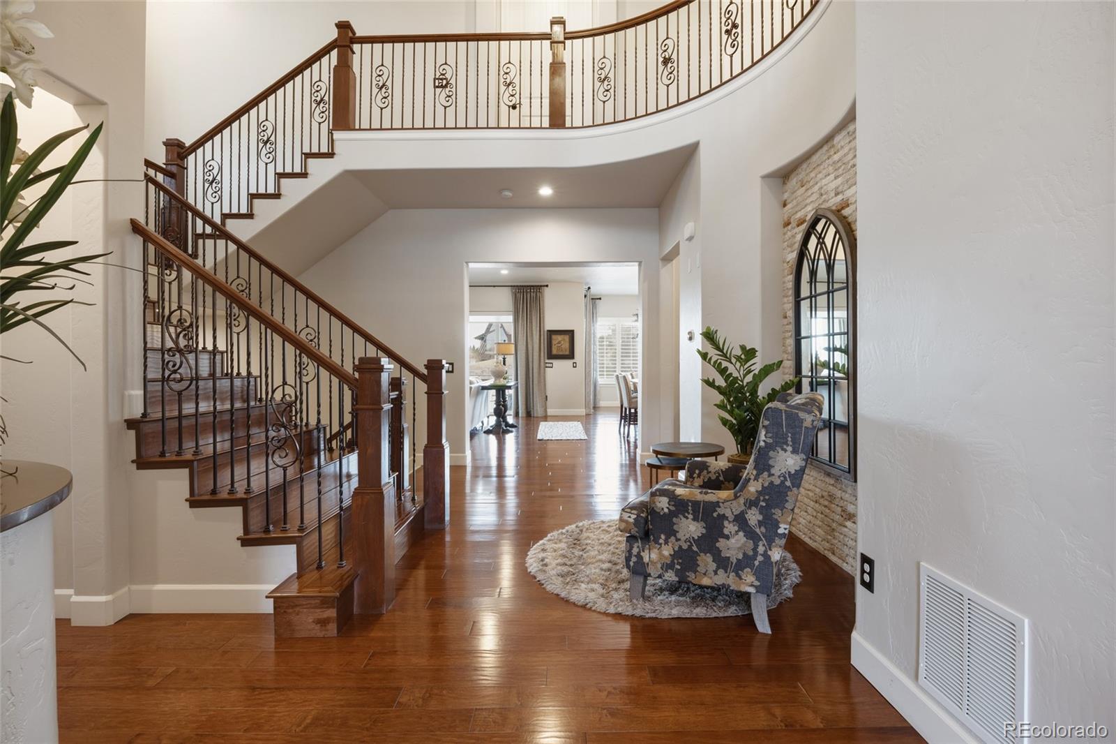 MLS Image #8 for 10601  montecito drive,lone tree, Colorado