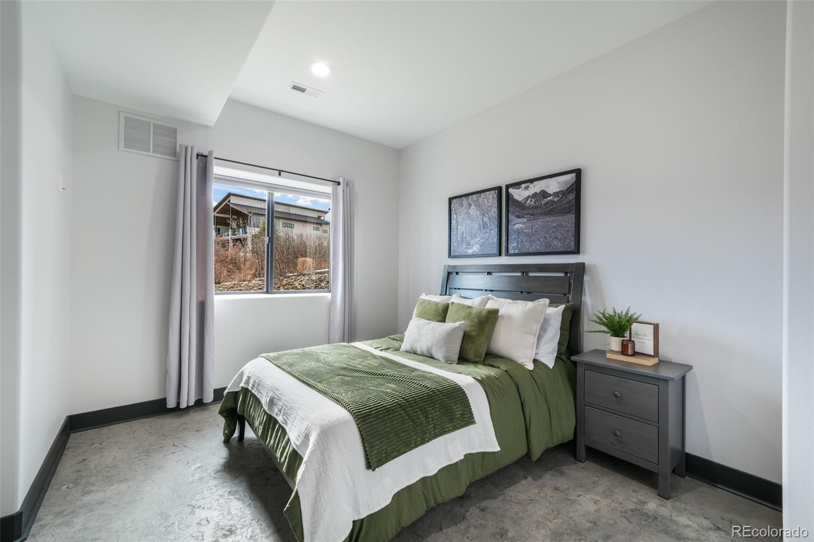 MLS Image #43 for 3655  mesa top drive,monument, Colorado
