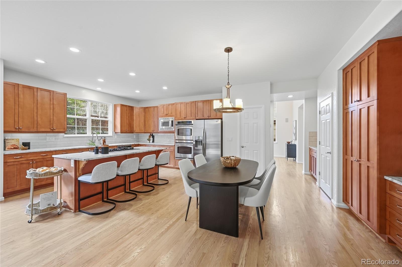 MLS Image #12 for 10613  briarglen circle,highlands ranch, Colorado