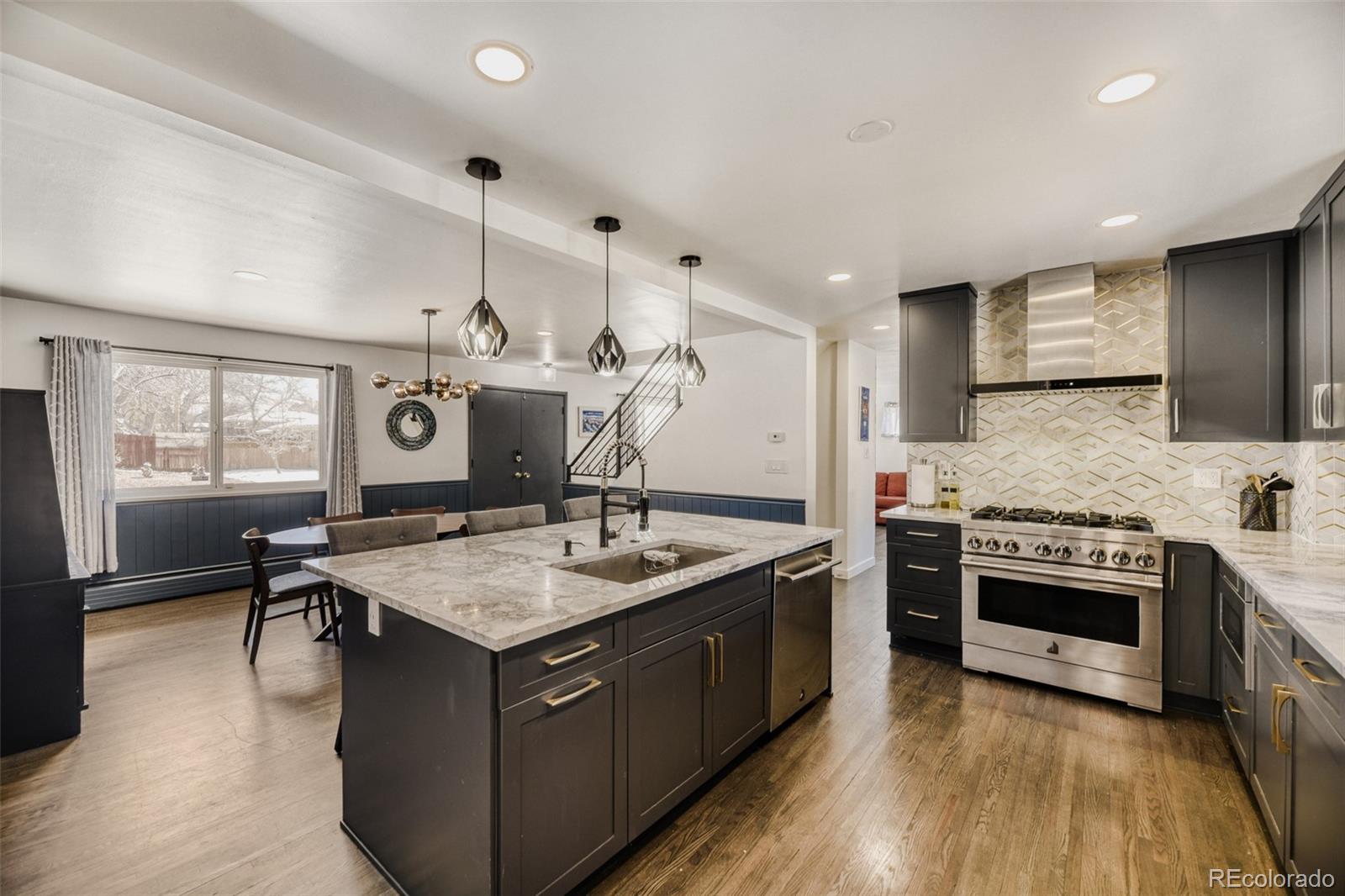 MLS Image #14 for 3095 s vine street,denver, Colorado