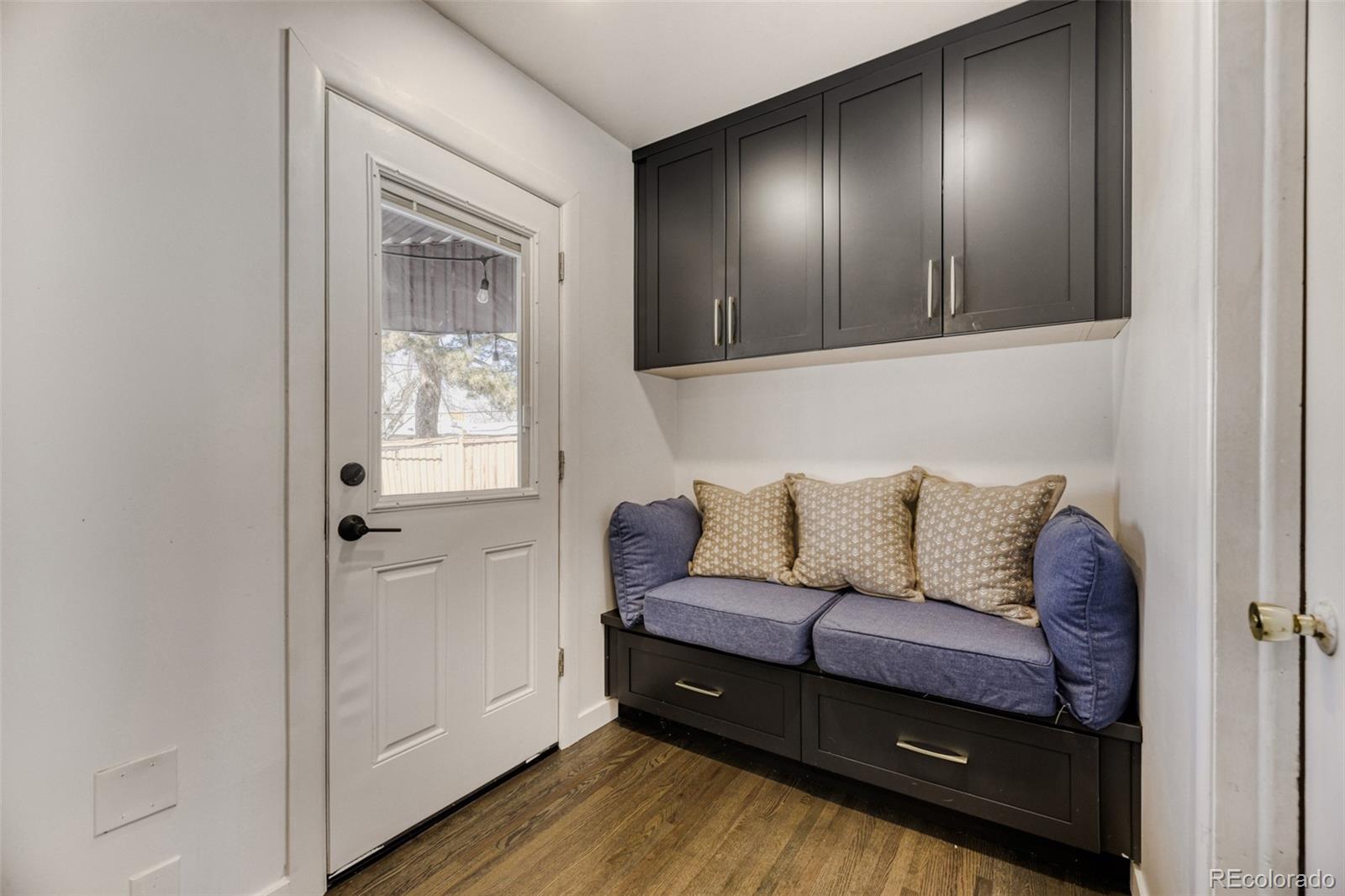 MLS Image #7 for 3095 s vine street,denver, Colorado