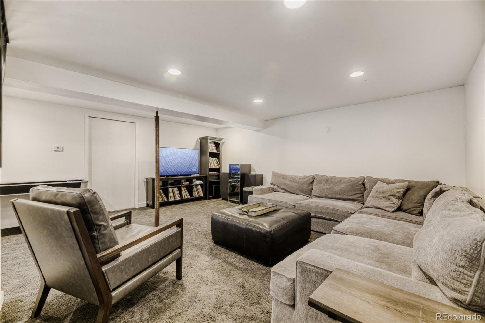 MLS Image #8 for 3095 s vine street,denver, Colorado
