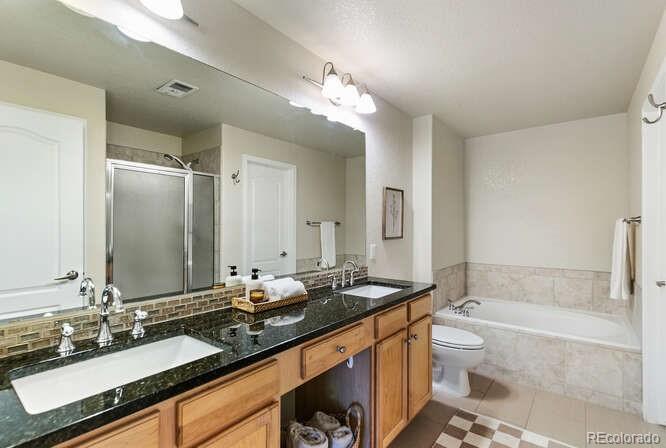 MLS Image #16 for 160  poplar street,denver, Colorado