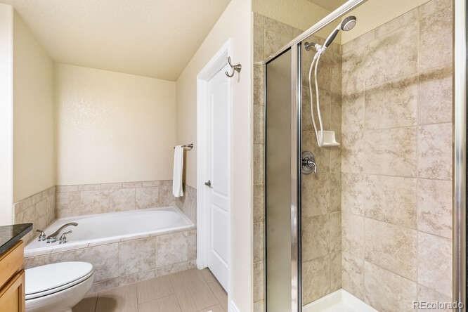 MLS Image #17 for 160  poplar street,denver, Colorado