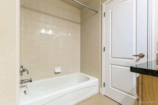 MLS Image #20 for 160  poplar street,denver, Colorado