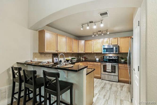 MLS Image #9 for 160  poplar street,denver, Colorado